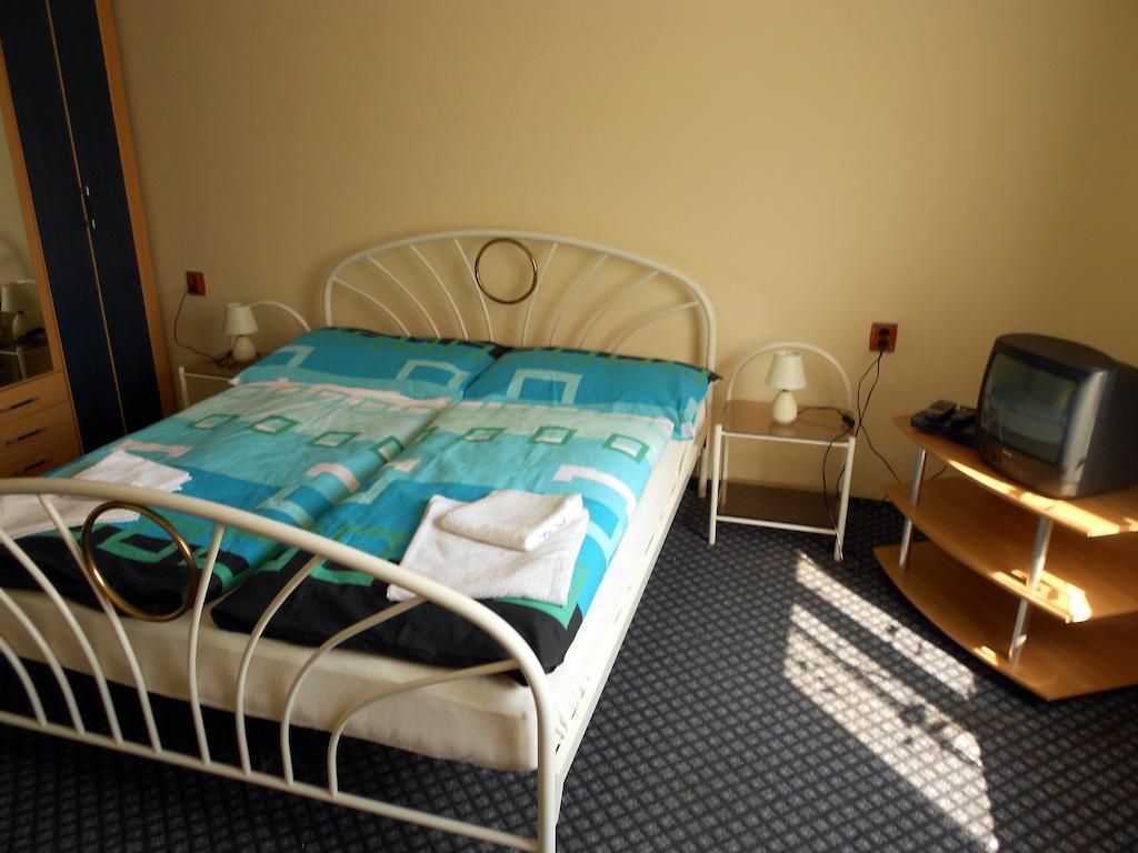 Penzion Paradise Ostrava Room photo